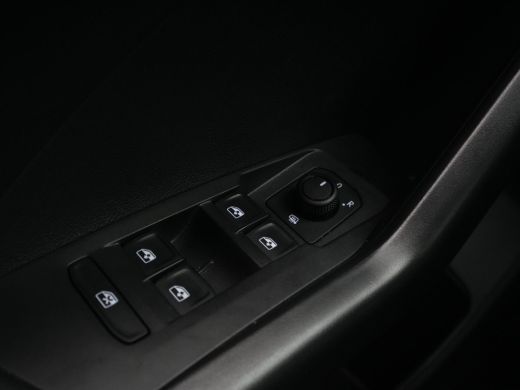 Volkswagen T-Cross 1.0 TSI 95pk Life Navigatie Camera Keyless Virtual Cockpit ActivLease financial lease