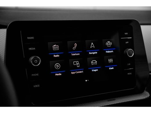Volkswagen T-Cross Life Edition Inclusief €2000,- inruilvoordeel | 'App-Connect' draadloze smartphone integratie | A... ActivLease financial lease