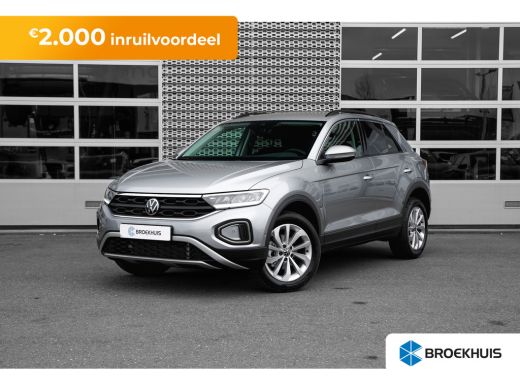 Volkswagen T-Roc Life Edition Inclusief €2000,- inruilvoordeel | 'App-Connect' draadloze smartphone integratie | B...