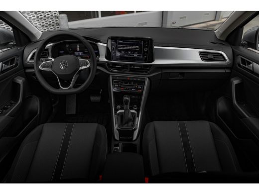 Volkswagen T-Roc Life Edition Inclusief €2000,- inruilvoordeel | 'App-Connect' draadloze smartphone integratie | B... ActivLease financial lease