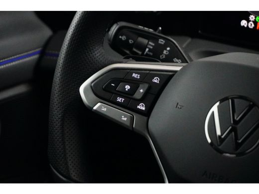 Volkswagen Tiguan 1.5 eHybrid 272 pk R-Line Business DSG-6 | Trekhaak | A-uitrij camera | Elektrische A-klep | ActivLease financial lease
