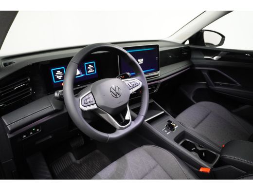 Volkswagen Tiguan 1.5 eHybrid 204 pk Life Edition | Achteruitrijcamera | Cruise control adaptief | Trekhaak elektri... ActivLease financial lease