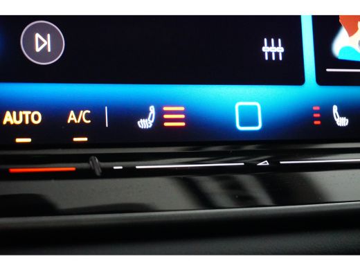 Volkswagen Tiguan 1.5 eHybrid 204 pk Life Edition | Achteruitrijcamera | Cruise control adaptief | Trekhaak elektri... ActivLease financial lease