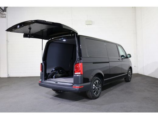 Volkswagen Transporter 2.0 TDI L2 H1 Airco Navigatie Camera Achterklep ActivLease financial lease