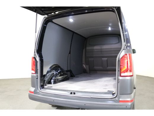 Volkswagen Transporter 2.0 TDI L2 H1 Airco Navigatie Camera Achterklep ActivLease financial lease