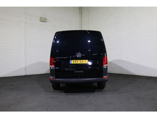 Volkswagen Transporter 2.0 TDI L2 H1 Airco Navigatie Camera Achterklep ActivLease financial lease