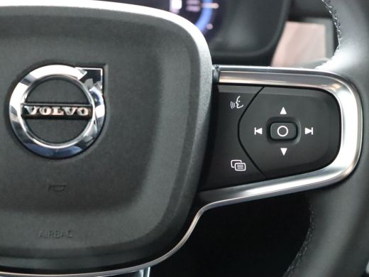 Volvo  C40 Twin Ultimate Elektrisch verstelbare stoel incl. geheugen | Premium Audio by Harman Kardon | Visu... ActivLease financial lease