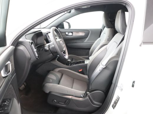 Volvo  C40 Twin Ultimate Elektrisch verstelbare stoel incl. geheugen | Premium Audio by Harman Kardon | Visu... ActivLease financial lease