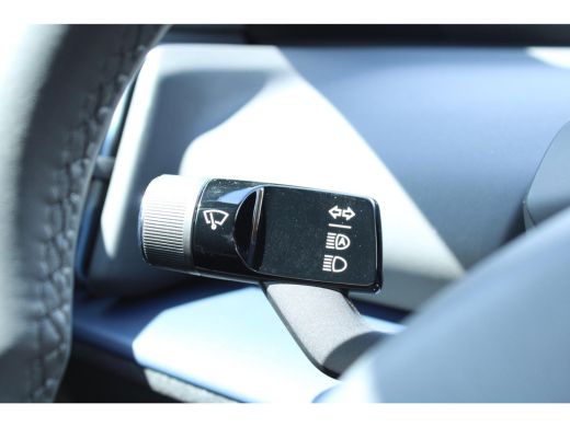 Volvo  EX30 Single Motor Extended Range Plus 69 kWh | Achteropkomend verkeer waarschuwing | Alarmsysteem | Ap... ActivLease financial lease