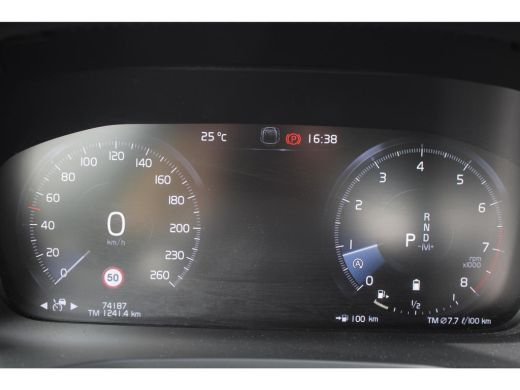 Volvo  S60 2.0 B3 R-Design | Stoel + Stuurwielverwarming | Parkeercamera | Parkeersensoren V+A | ActivLease financial lease