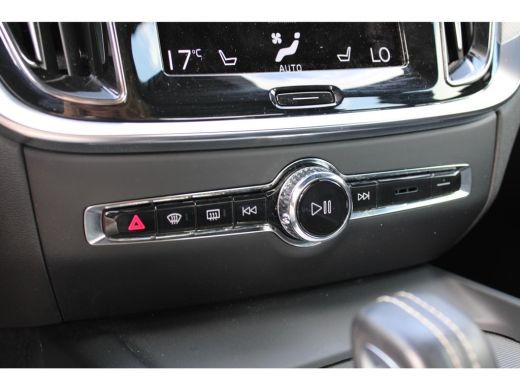 Volvo  S60 2.0 B3 R-Design | Stoel + Stuurwielverwarming | Parkeercamera | Parkeersensoren V+A | ActivLease financial lease