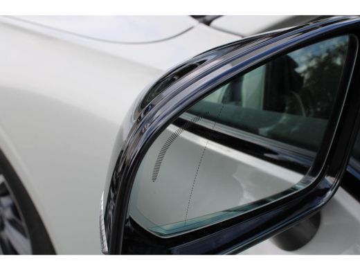 Volvo  S60 2.0 B3 R-Design | Stoel + Stuurwielverwarming | Parkeercamera | Parkeersensoren V+A | ActivLease financial lease