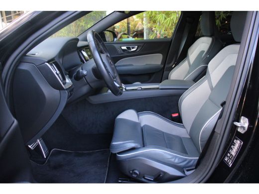 Volvo  S60 2.0 B5 R-Design | Adaptive Cruise | BLIS | Camera | Stuur/stoelverwarming ActivLease financial lease
