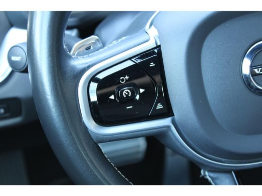 Volvo  S60 2.0 T4 R-Design | Adaptieve cruise control incl. BLIS | Trekhaak | Keyless | Stoelverwarming | ActivLease financial lease