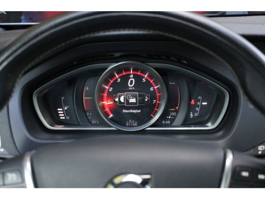 Volvo  V40 1.5 T3 Polar+ Sport | Harman/Kardon | Panoramadak | Camera | Keyless ActivLease financial lease