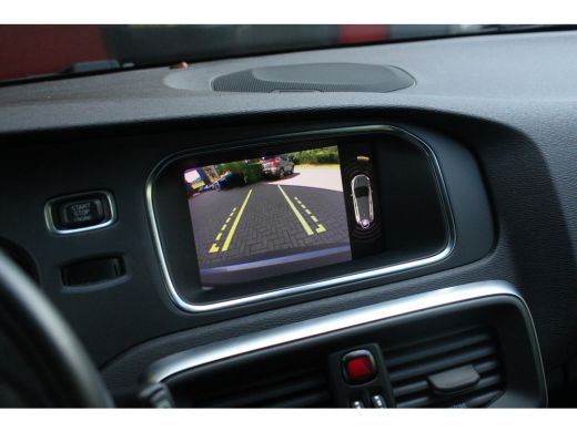 Volvo  V40 1.5 T3 Polar+ Sport | Harman/Kardon | Panoramadak | Camera | Keyless ActivLease financial lease