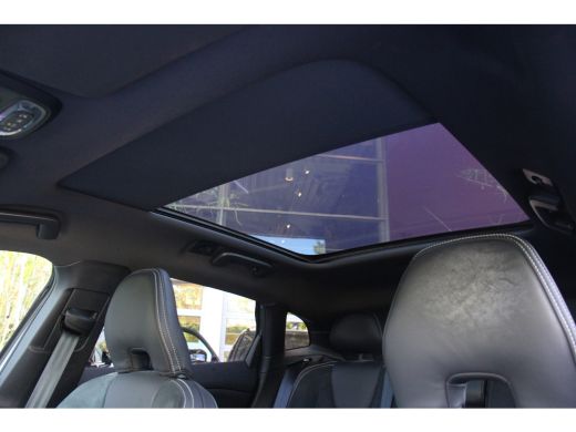 Volvo  V40 1.5 T3 Polar+ Sport | Harman/Kardon | Panoramadak | Camera | Keyless ActivLease financial lease