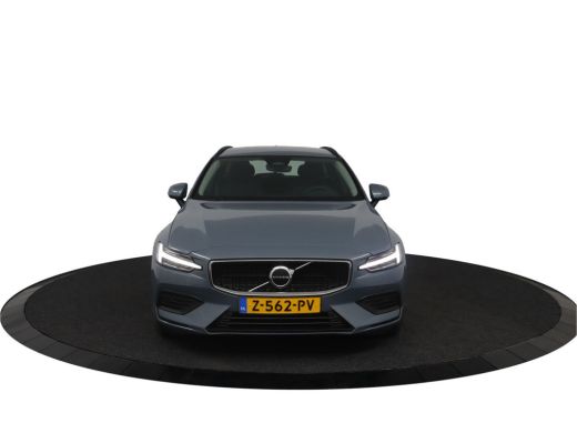 Volvo  V60 2.0 B3 Essential Edition | Stoel & stuurwielverwarming | Trekhaak | Parkassist camera | DAB+ | ActivLease financial lease