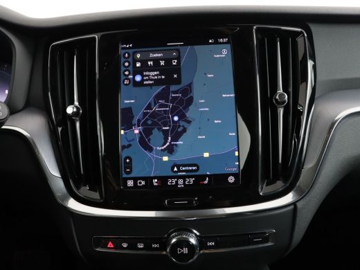 Volvo  V60 2.0 B3 Essential Edition | Stoel & stuurwielverwarming | Trekhaak | Parkassist camera | DAB+ | ActivLease financial lease
