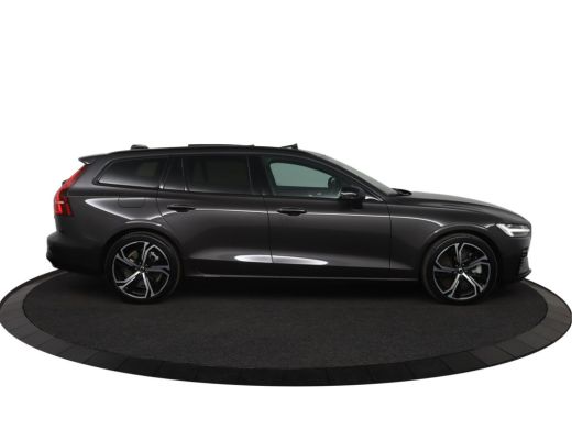 Volvo  V60 2.0 T6 Plug-in hybrid AWD Plus Dark | Panoramisch schuif/kanteldak | Stoel & stuurwielverwarming ... ActivLease financial lease