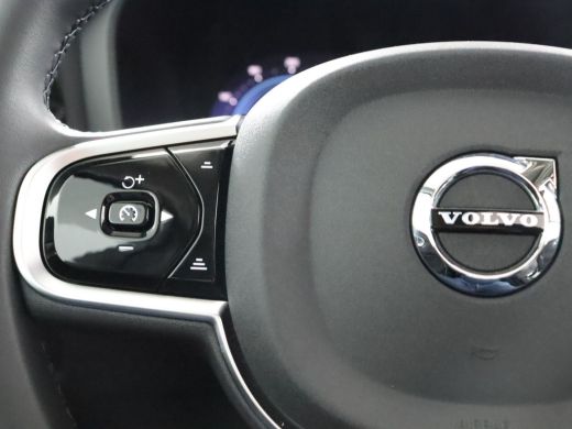Volvo  V60 2.0 T6 Plug-in hybrid AWD Plus Dark | Panoramisch schuif/kanteldak | Stoel & stuurwielverwarming ... ActivLease financial lease