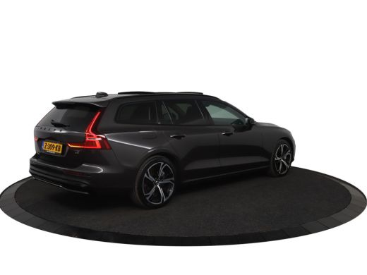 Volvo  V60 2.0 T6 Plug-in hybrid AWD Plus Dark | Panoramisch schuif/kanteldak | Stoel & stuurwielverwarming ... ActivLease financial lease