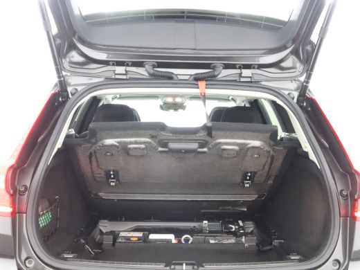 Volvo  V60 2.0 T6 Plug-in hybrid AWD Plus Dark | Panoramisch schuif/kanteldak | Stoel & stuurwielverwarming ... ActivLease financial lease