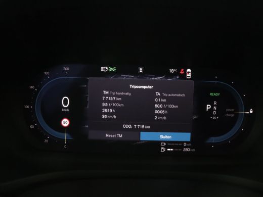 Volvo  V60 2.0 T6 Plug-in hybrid AWD Plus Dark | Panoramisch schuif/kanteldak | Stoel & stuurwielverwarming ... ActivLease financial lease