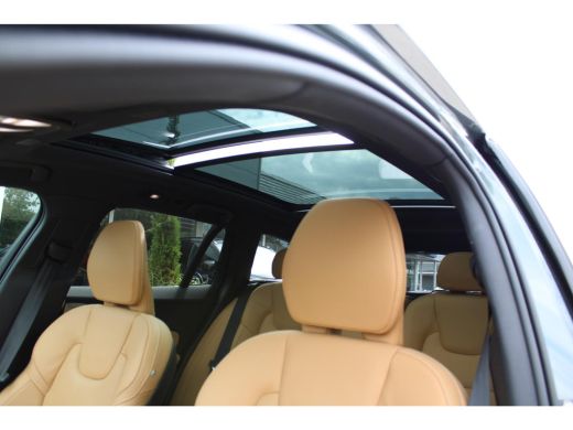 Volvo  V60 T6 AWD Ultra Dark | Styling-Pakket | Bowers & Wilkins |  Head-Up Display | Stoel massage + Ventil... ActivLease financial lease