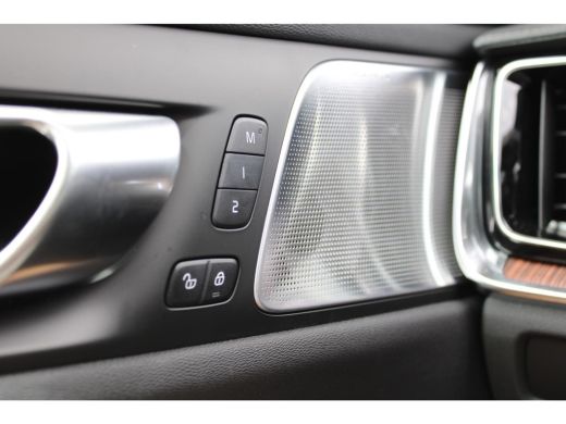 Volvo  V60 2.0 T6 Plug-in hybrid AWD Ultra Dark | Bowers & Wilkins |  Head-Up Display | Stoel massage + Vent... ActivLease financial lease