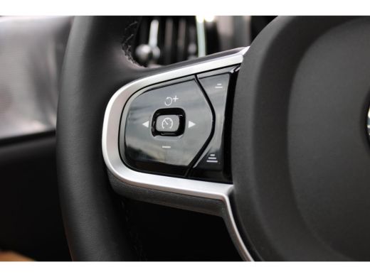 Volvo  V60 2.0 T6 Plug-in hybrid AWD Ultra Dark | Bowers & Wilkins |  Head-Up Display | Stoel massage + Vent... ActivLease financial lease