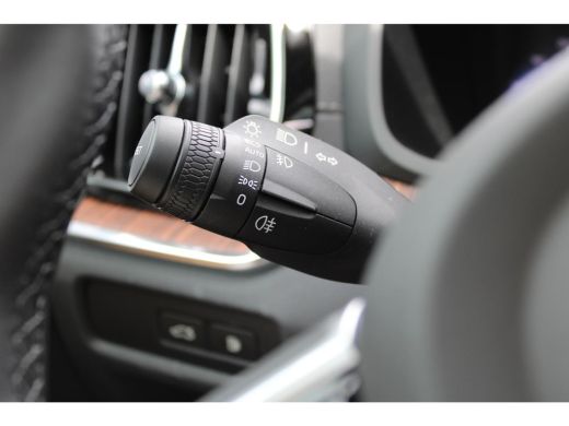 Volvo  V60 2.0 T6 Plug-in hybrid AWD Ultra Dark | Bowers & Wilkins |  Head-Up Display | Stoel massage + Vent... ActivLease financial lease
