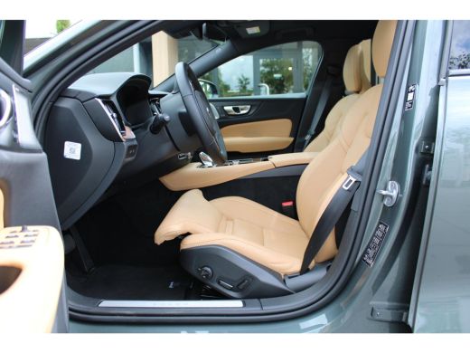 Volvo  V60 2.0 T6 Plug-in hybrid AWD Ultra Dark | Bowers & Wilkins |  Head-Up Display | Stoel massage + Vent... ActivLease financial lease