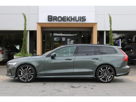 Volvo  V60 2.0 T6 Plug-in hybrid AWD Ultra Dark | Bowers & Wilkins |  Head-Up Display | Stoel massage + Vent... ActivLease financial lease