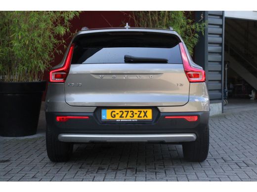 Volvo  XC40 1.5 T3 Momentum Pro | Panoramadak | Camera | Lane Keeping ActivLease financial lease