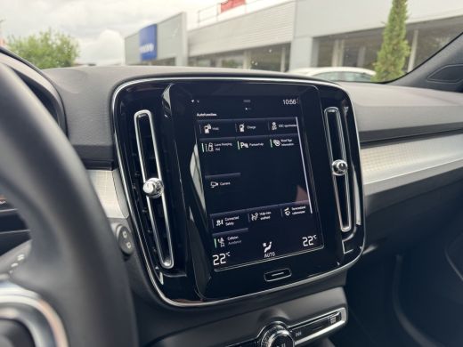 Volvo  XC40 1.5 T4 Recharge Inscription | Parkeercamera | Keyless entry | Standkachel | ActivLease financial lease