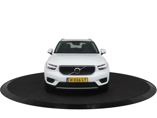 Volvo  XC40 1.5 T5 Twin Engine Momentum Pro | Climate Control | High Performance Audio | Cruise Control | Par... ActivLease financial lease