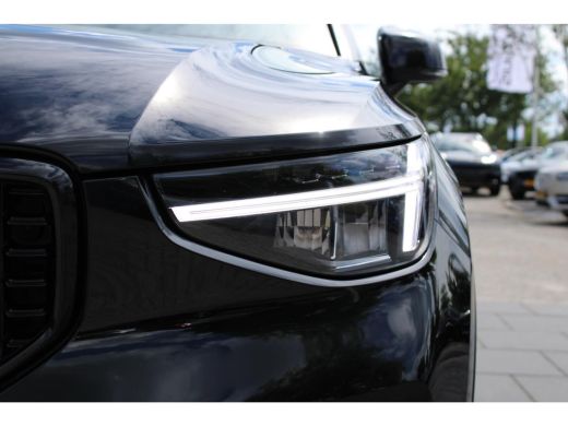 Volvo  XC40 B4 Plus Dark | Stoel + Stuurwielverwarming |  Trekhaak | Adaptieve cruise control | BLIS | ActivLease financial lease