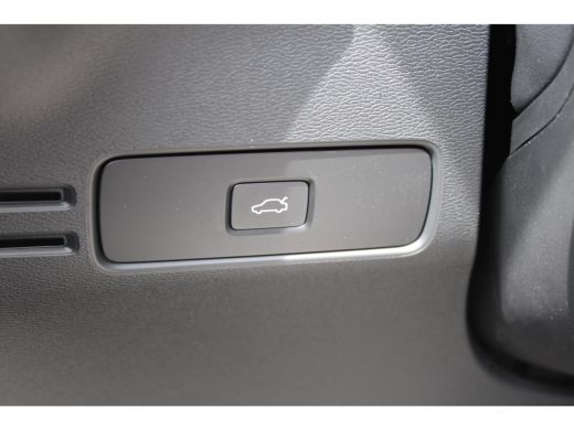 Volvo  XC40 Single Motor Extended Range Plus 82 kWh | Stoel & stuurwielverwarming | Warmtepomp | Adaptieve cr... ActivLease financial lease