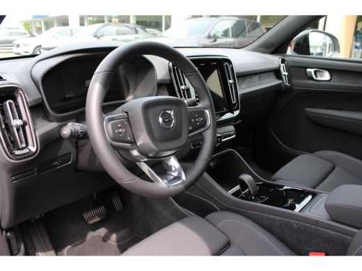 Volvo  XC40 Single Motor Extended Range Plus 82 kWh | Stoel & stuurwielverwarming | Warmtepomp | Adaptieve cr... ActivLease financial lease