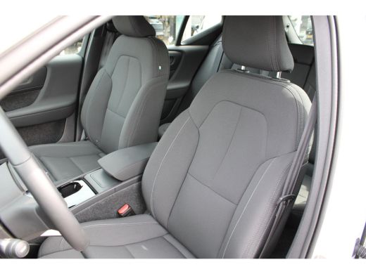Volvo  XC40 Single Motor Extended Range Plus 82 kWh | Stoel & stuurwielverwarming | Warmtepomp | Adaptieve cr... ActivLease financial lease