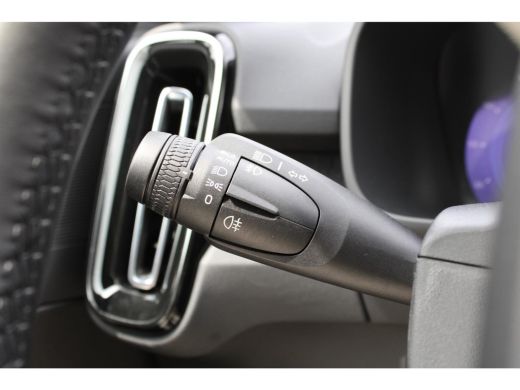 Volvo  XC40 Single Motor Extended Range Plus 82 kWh | Stoel & stuurwielverwarming | Warmtepomp | Adaptieve cr... ActivLease financial lease