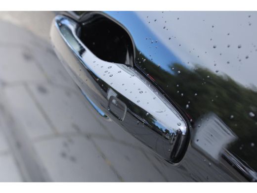 Volvo  XC60 2.0 T6 Plug-in hybrid AWD Plus Dark | 360 Camera | Stoel + Stuurwielverwarming | Trekhaak | ActivLease financial lease