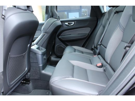 Volvo  XC60 2.0 T6 Plug-in hybrid AWD Plus Dark | 360 Camera | Stoel + Stuurwielverwarming | Trekhaak | ActivLease financial lease
