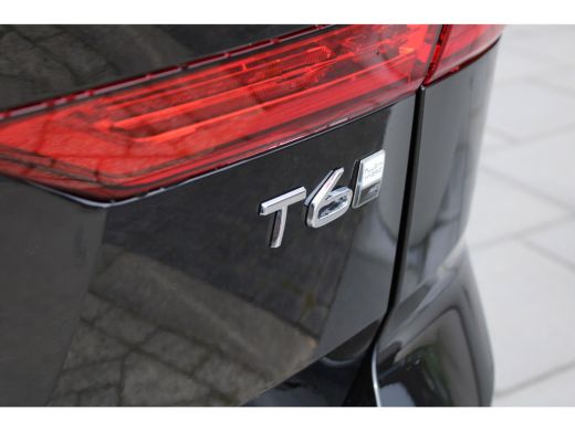 Volvo  XC60 2.0 T6 Plug-in hybrid AWD Plus Dark | 360 Camera | Stoel + Stuurwielverwarming | Trekhaak | ActivLease financial lease