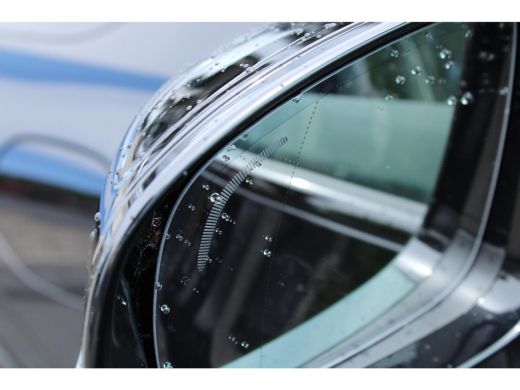 Volvo  XC60 2.0 T6 Plug-in hybrid AWD Plus Dark | 360 Camera | Stoel + Stuurwielverwarming | Trekhaak | ActivLease financial lease