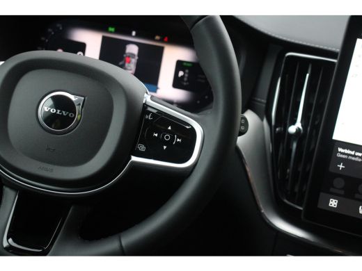 Volvo  XC60 2.0 T6 Plug-in hybrid AWD Ultra Black Edition | 22" Velgen | Luchtvering | Bowers&Wilkins | Panor... ActivLease financial lease