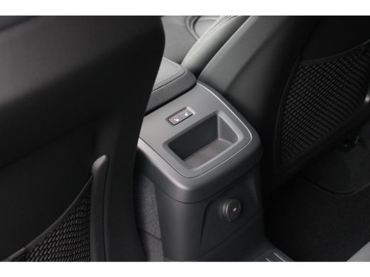 Volvo  XC60 2.0 T6 Plug-in hybrid AWD Ultra Black Edition | 22" Velgen | Luchtvering | Bowers&Wilkins | Panor... ActivLease financial lease