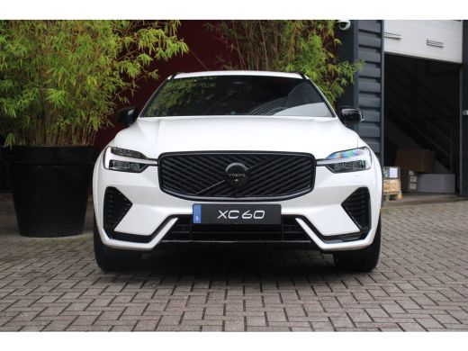 Volvo  XC60 2.0 T6 Plug-in hybrid AWD Ultra Black Edition | 22" Velgen | Luchtvering | Bowers&Wilkins | Panor... ActivLease financial lease