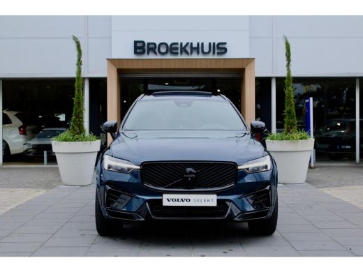 Volvo  XC60 2.0 T8 Plug-in hybrid AWD Ultra Black Edition | Bowers & Wilkins  | Luchtvering | Gelamineerde zi... ActivLease financial lease